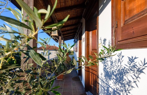 Koroni Apartment | Eros Cozy, Perfect Location, Panoramic Sea View