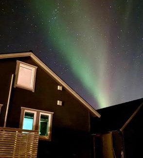 Ersfjordbotn Apartment | Ersfjord Villa Apt