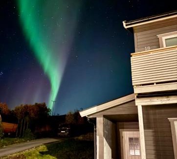 Ersfjordbotn Apartment | Ersfjord Villa Apt