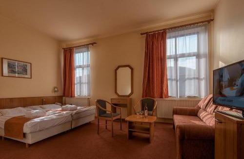 Paradfurdo Hotel | Erzsébet Park Hotel