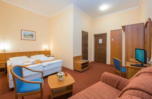 Paradfurdo Hotel | Erzsébet Park Hotel