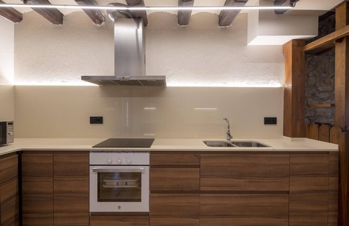 Castellar del Riu Cottage | Masía El Pinatell, rural house in an idyllic location.