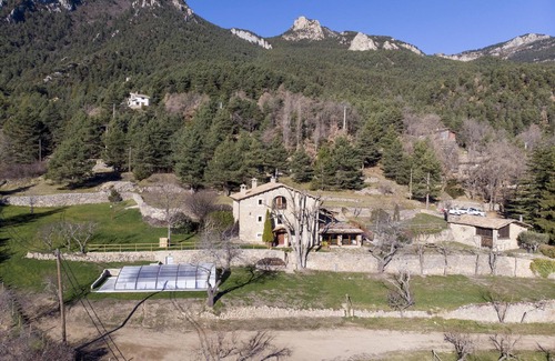 Castellar del Riu Cottage | Masía El Pinatell, rural house in an idyllic location.