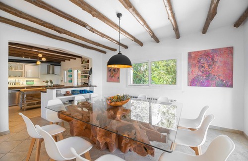 San Antonio Bay Villa | VILLA HORIZONTE