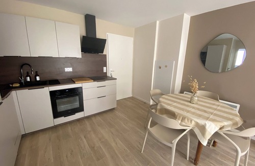 Messanges Apartment | Escape for two in Messanges