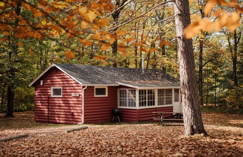 Manitowish Waters Cabin | Escape to Bayview Cabin | MW Chain | Lake Views