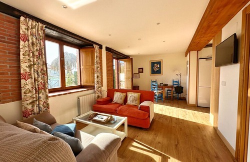 Isla House | 🏡✨ Escape to Isla, Cantabria: Your Ideal Vacation Home ✨🏡