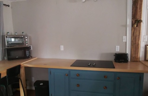 Thomasburg House | Escape to the Country! Sleeps 4