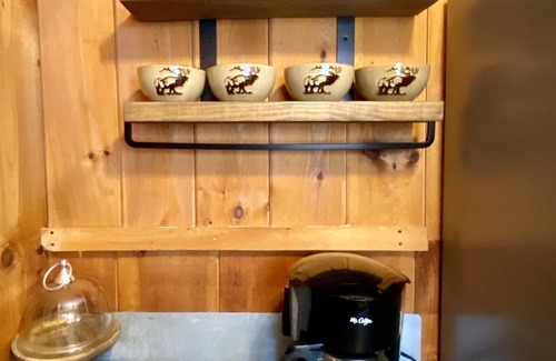 Peru Cabin | Escape to your cozy mountain retreat - Bromley, Stratton, Magic