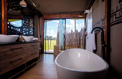 Ikoma Hotel | Escarpment Serengeti Luxury Camp