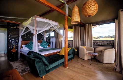 Ikoma Hotel | Escarpment Serengeti Luxury Camp