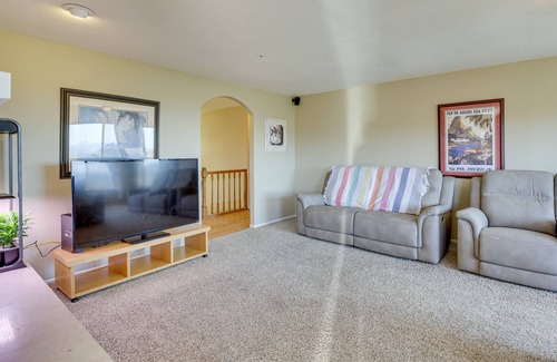 North Ridge House | Escondido Vacation Rental w/Mountain Views!