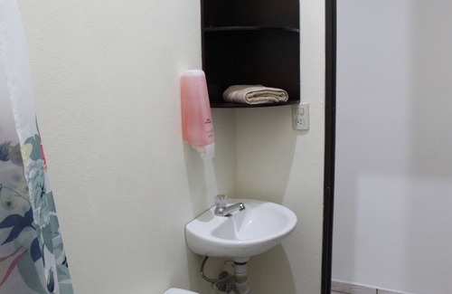 Alajuela Hotel | Eskalami B&B Airport