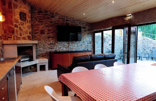 Cabeceiras de Basto Cottage | Espaço Rustico com uma Paisagem Deslumbrante Para Relaxar