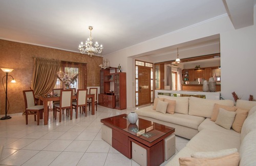 Alonia Villa | Estella Luxury Villa