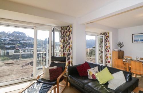 Newton Ferrers House | Estuary View