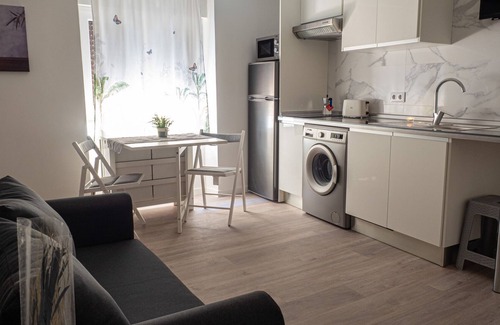 Arguedas Apartment | Estudio moderno en Bardenas y Senda Viva!nIdeal parejas y familias pequeñas.