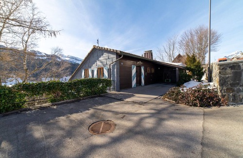 Wildhaus Ski Chalet | Etienne 6.5-room holiday home with panoramic view