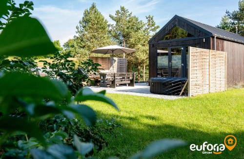 Gorzno House | Euforia Górzno - nowoczesne domki nad jeziorem z sauną, balią, jacuzzi