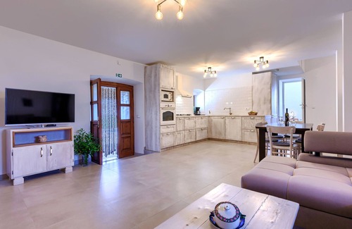 Jadreski House | Eugenia by Interhome