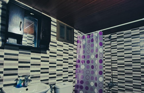 Beiteddine Ski Chalet | Euphoria PoolHouse: Private House w/ Private Infinity Pool,hot tub,and much more