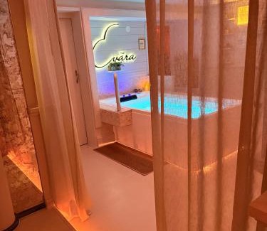 Schulen Bed & Breakfast | Evāra Private Spa & B&B Retreat