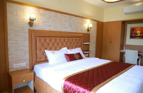 Ambur Hotel | EV royal Inn