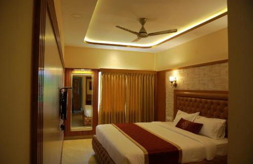 Ambur Hotel | EV royal Inn