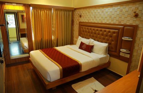 Ambur Hotel | EV royal Inn