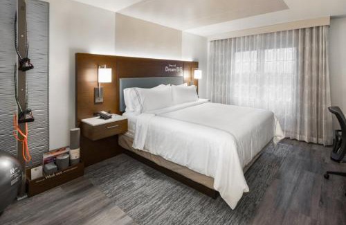 Tinley Park Hotel | EVEN Hotel Chicago - Tinley Park - Convention Center by IHG