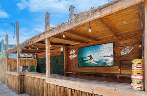 Stockton Hotel | Event Space: Beach Club with BBQ, Speakers & Great Vibes