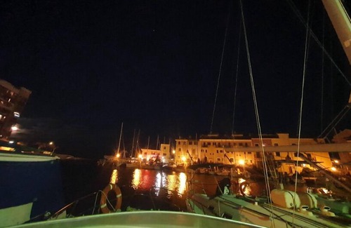 Port Saplaya Boat Rental | EVERLASTING