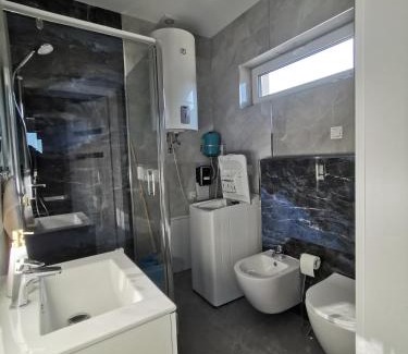 Bystrzyca Kłodzka Ski Chalet | Ewychatki nowoczesny domek z widokiem na Śnieżnik