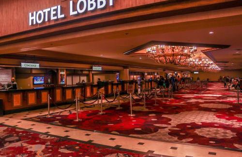 Las Vegas Strip Resort | Excalibur