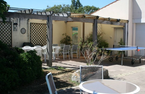 Saint Vivien Villa | Exceptional villa with private pool and enclosed grounds - 20 people - LA ROCHELLE