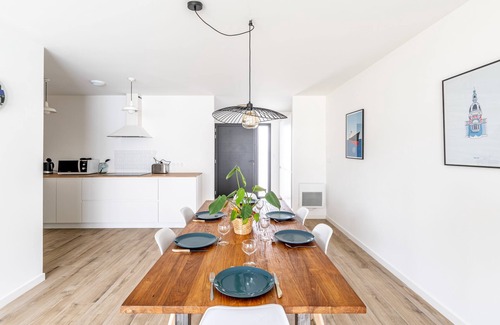 Orvault House | Exclusif-maison Neuve+jardin, Proche Centre Nantes