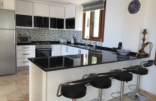 Kalkan Villa | Exclusive, 5 bedroom villa, with heated infinity pool, jacuzzi & panoramic views