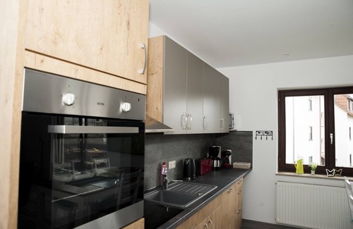 Einbeck Apartment | Exclusive apartment with balcony, Einbeck center!