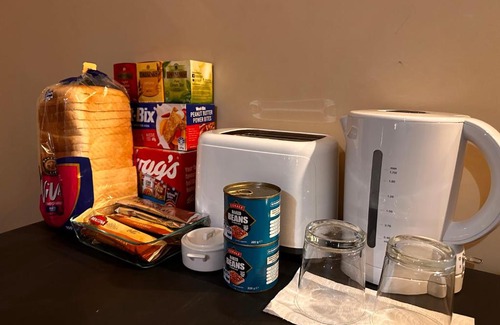 Sandhurst House | Exclusive B and B room