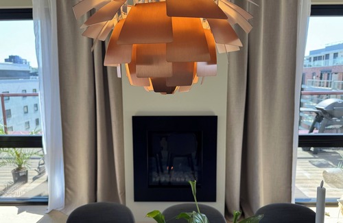 Gamle Oslo Apartment | Exclusive Oslo Penthouse – 70m² Rooftop, Fireplace & Parking