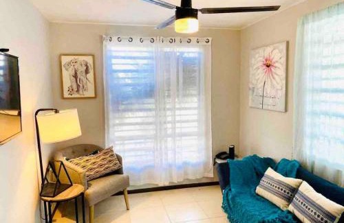 Reynosa House | Exclusive Place 10PX 8 Beds Wi-Fi Parking