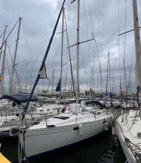 Poblats Maritims Boat Rental | Exclusive Unique Experience on a Sailboat All Year Round TNINA