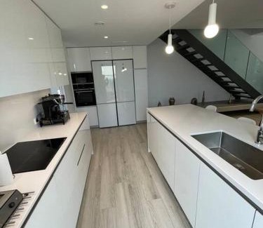 Cabo Roche Villa | Exclusivo chalet en urbanización Roche