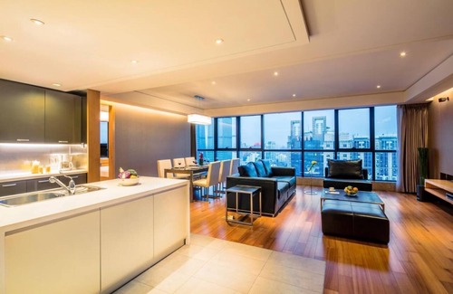 Dongzhimen Apartment | Executive 3-Bedroom Suite Near Dongzhimen Station Beijing