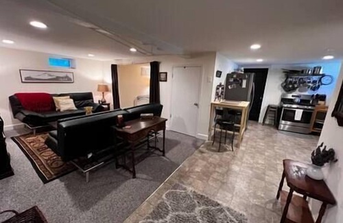 The Dalles Apartment | Executive Apartment Suite: Min. Stay 2+Days