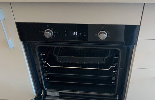 Rohrmoser House | Executive Condo With the Best Amenities at Downtown SJ Near Airport