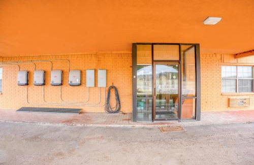 Mineral Wells Hotel | Executive Inn By OYO Mineral Wells US-180