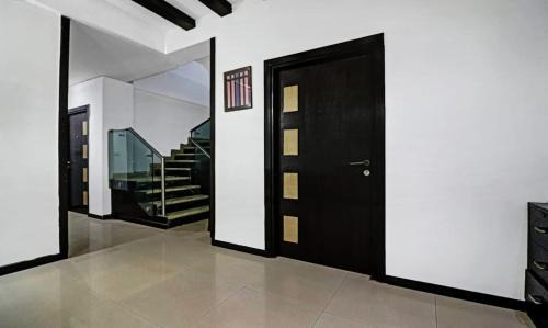 Indirapuram Bed & Breakfast | Exotica Service Apartment Opp Sec-62 Noida