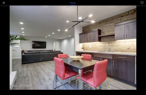 North Star House | Expansive Executive Home Westchester Lagoon