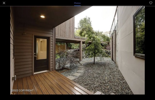 North Star House | Expansive Executive Home Westchester Lagoon